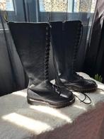 Nieuwe Dr Martens maat 40, zwart model 1B60 Bex Pisa, Kleding | Dames, Schoenen, Hoge laarzen, Zwart, Nieuw, Ophalen of Verzenden