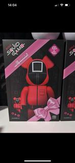 Bearbrick squid game vierkant, Ophalen of Verzenden, Zo goed als nieuw
