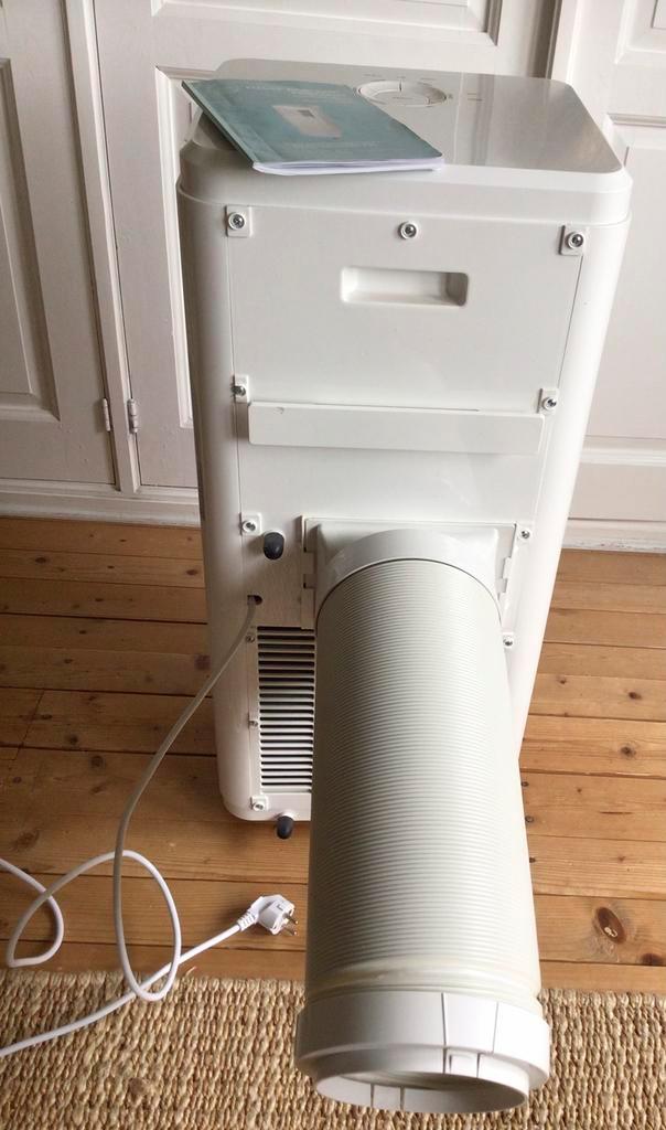 Handige mobiele airco Fuave met afstandsbediening zgan, Witgoed en Apparatuur, Airco's, Zo goed als nieuw, Mobiele airco, Minder dan 60 m³
