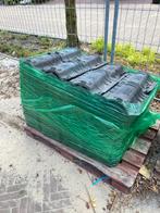 Oud gebakken dakpannen 1100 stuks, Doe-het-zelf en Verbouw, Dakpannen en Dakbedekking, Ophalen, Steen of Klei, Zo goed als nieuw