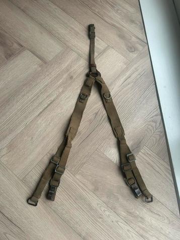 Tropical y riem beschikbaar voor biedingen