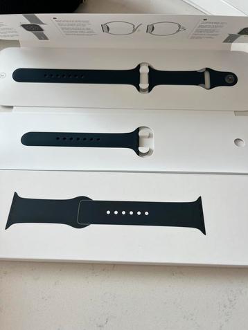 Apple watch sportband 45 mm middernacht beschikbaar voor biedingen