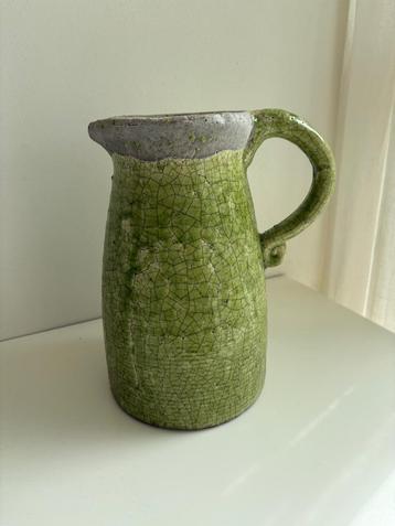 Aardenwerk kan / vaas met oor merk Brynxz beschikbaar voor biedingen