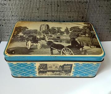 blik met historische fotos van leeuwaarden beschikbaar voor biedingen