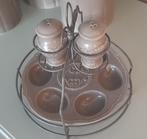 Eieren schaal met peper en zout potjes v countryfield, Huis en Inrichting, Ophalen of Verzenden, Zo goed als nieuw, Overige stijlen