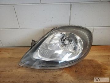 Renault Trafic / Opel Vivaro 2001 tot 2006 koplamp links €30 beschikbaar voor biedingen