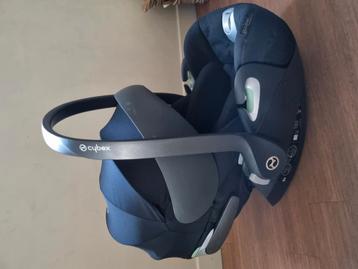 Cybex cloud T i-Size Black + Snogga Mini  beschikbaar voor biedingen