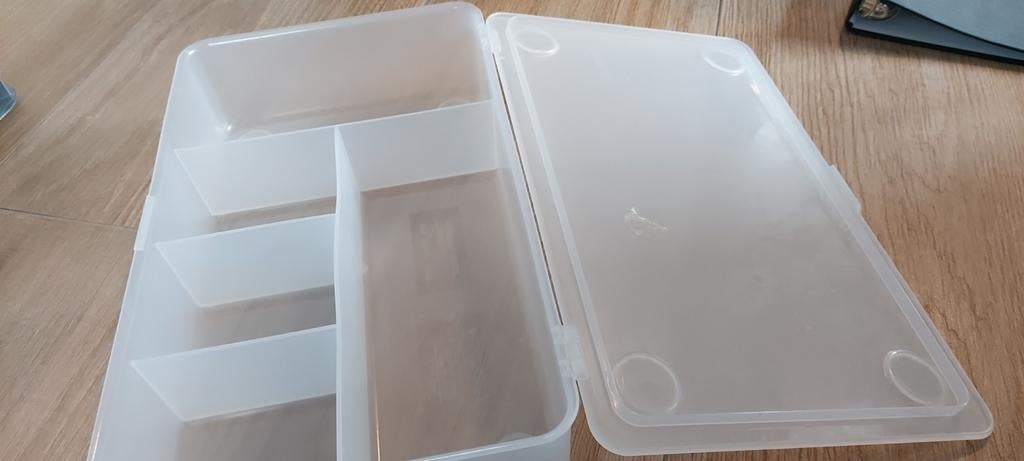 Opbergbox met deksel en vakjes, Minder dan 50 cm, Ophalen of Verzenden, Zo goed als nieuw, Minder dan 50 cm