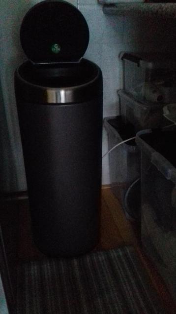 Brabantia Afvalemmer hoog model 35 Liter beschikbaar voor biedingen