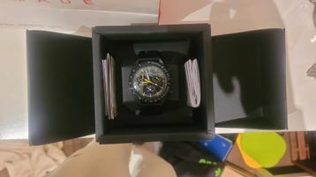 Custom zeldzame omega moonswatch. beschikbaar voor biedingen