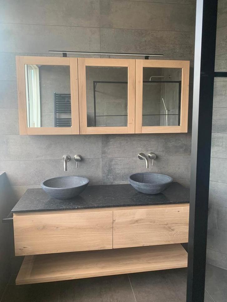 Massief eiken badmeubel👌, Huis en Inrichting, Badkamer | Badkamermeubels, Zo goed als nieuw, Spiegelkast, Ophalen of Verzenden