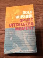 Dolf Ruesink - Op het uitgelezen moment, Boeken, Politiek en Maatschappij, Nieuw, Nederland, Maatschappij en Samenleving, Ophalen of Verzenden