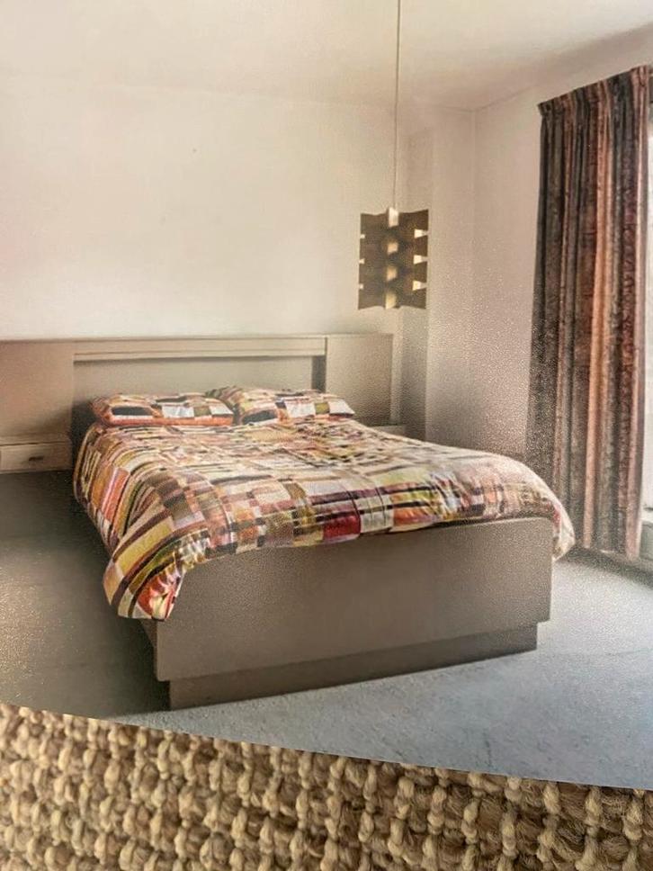 Ophalen in Oss; Tweepersoonsbed (twijfelaar) met matras, Huis en Inrichting, Slaapkamer | Bedden, Gebruikt, Tweepersoons, 140 cm