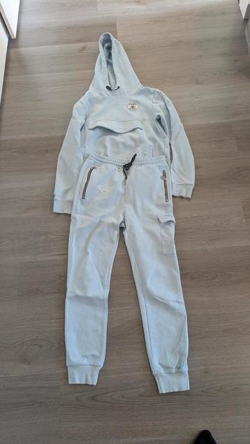 Lichtblauw Black Bananas joggingpak maat 164 (valt klein, me beschikbaar voor biedingen