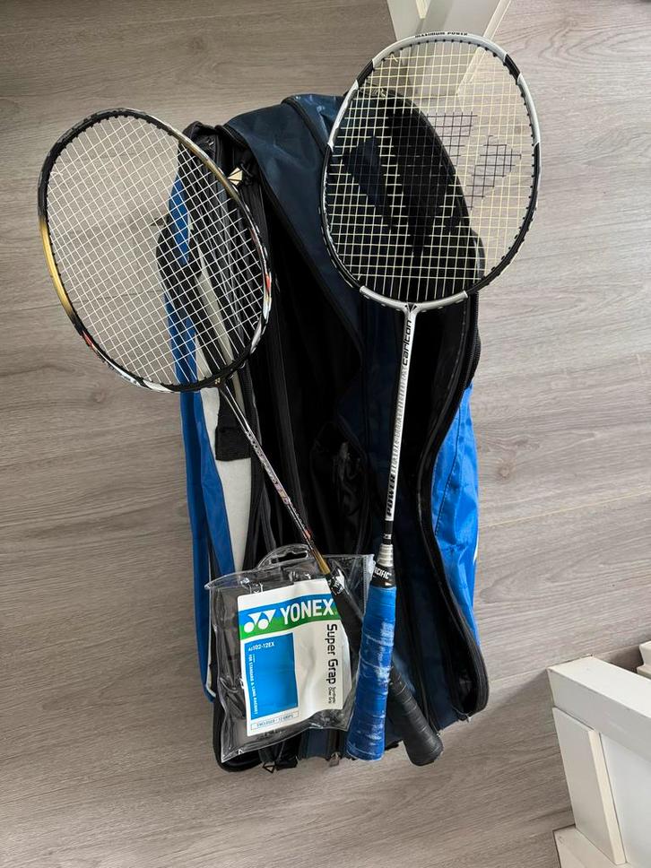 Badmintonset met 2 rackets en tas, Sport en Fitness, Badminton, Gebruikt, Overige typen, Ophalen of Verzenden