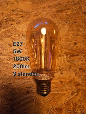 Diverse lampen 3 standen beschikbaar voor biedingen