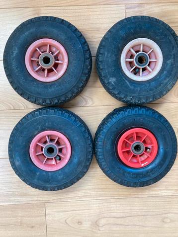 4x Bolderkar- of steekwagenwiel 3.00-4 met rode velg beschikbaar voor biedingen