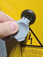 Universele sleutel, Ophalen of Verzenden