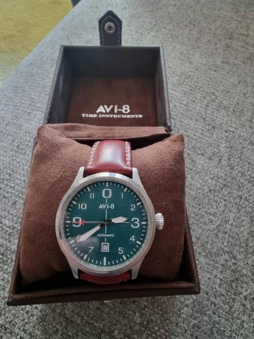AVI-8 flyboy Automatische horloge met doosje en boekje, Sieraden, Tassen en Uiterlijk, Horloges | Heren, Gebruikt, Polshorloge