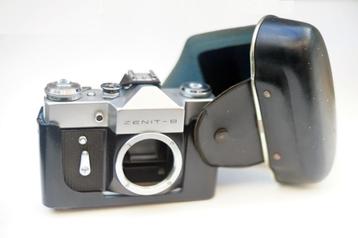 Zenit B ( Зени́т B) met tas (Soviet M42 SRL) 1968–1977 beschikbaar voor biedingen