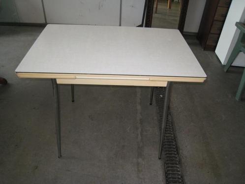 Formica uitschuifbaar eettafeltje, Huis en Inrichting, Tafelonderdelen, Gebruikt