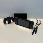 Nintendo Switch 32GB Grijs | 2019 model | In nette staat, Spelcomputers en Games, Spelcomputers | Nintendo Switch, Nintendo, Zo goed als nieuw