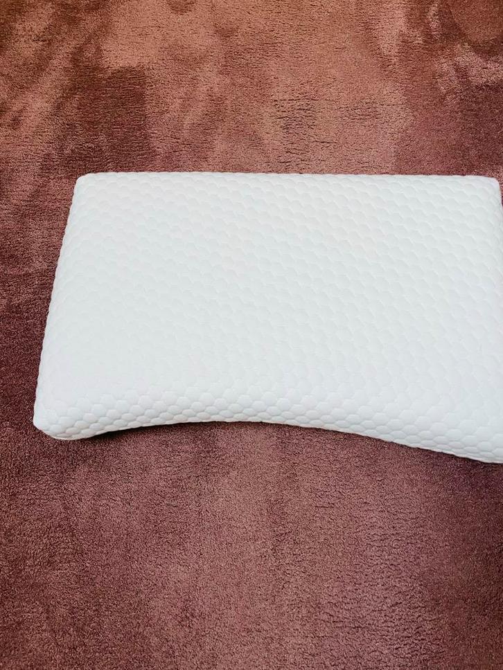 Dixxius The Steady One Kussen - Nieuwstaat!, Huis en Inrichting, Woonaccessoires | Kussens, Zo goed als nieuw, Wit, Rechthoekig