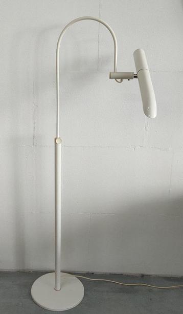 Vintage space age vloerlamp design artemide tallon colombo beschikbaar voor biedingen