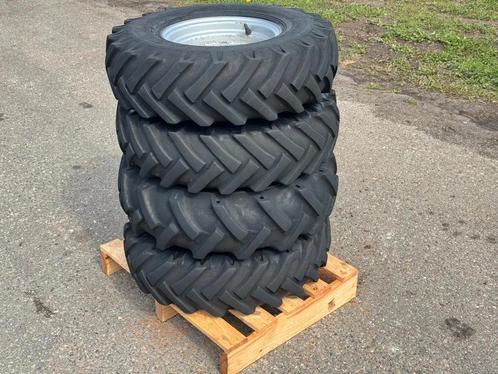 Giant Banden met velg 7.00-12, Zakelijke goederen, Machines en Bouw | Onderdelen