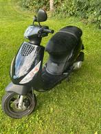 Brom Zip iget 01/11/2019 - scooter zaak onderhouden, Maximaal 45 km/u, Zip, Zo goed als nieuw, Benzine