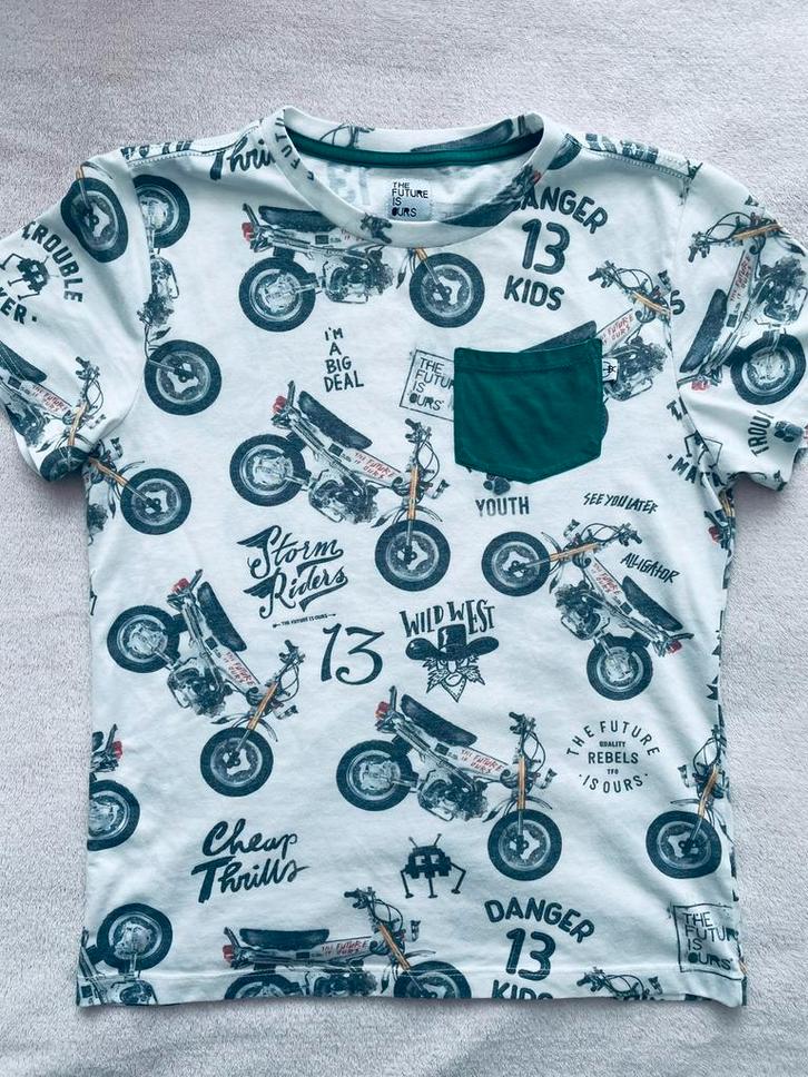 T-shirt The Future is Ours Maat 14 | 158-164 Als nieuw, Kinderen en Baby's, Kinderkleding | Maat 158, Zo goed als nieuw, Jongen of Meisje