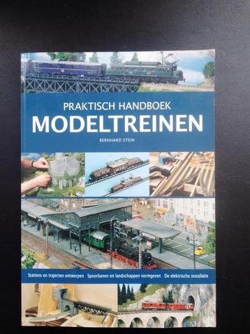 handboek modeltreinen beschikbaar voor biedingen