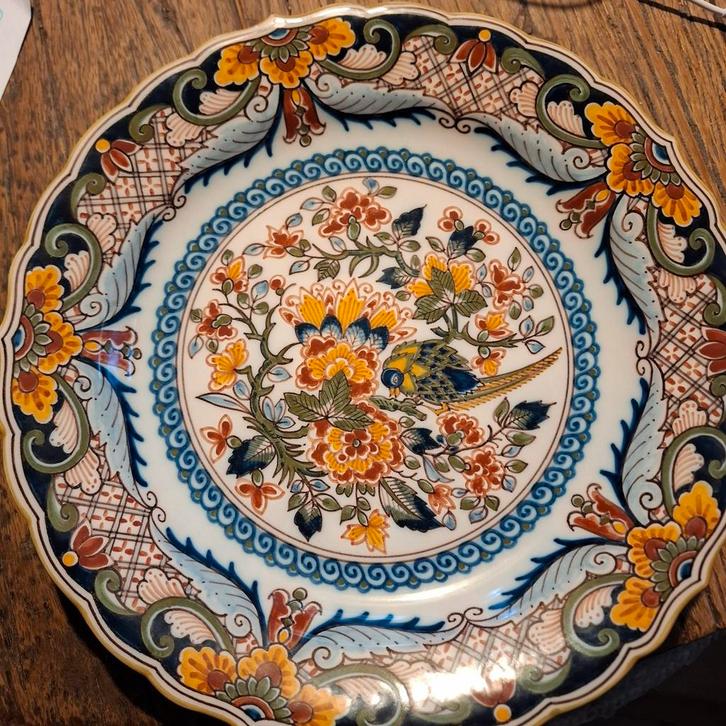 Makkum Aardewerk Bord met Vogel, Antiek en Kunst, Antiek | Wandborden en Tegels, Ophalen of Verzenden