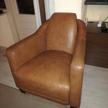 Leren fauteuil  beschikbaar voor biedingen