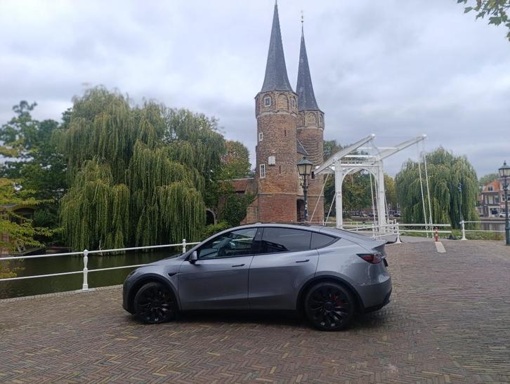 Tesla Model Y Performance 2024 9.412Km gratis laden t/m dec., Auto's, Tesla, Bedrijf, Model Y, 360° camera, 4x4, ABS, Achteruitrijcamera