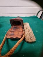 decoratie klomp met borstel van hout, Antiek en Kunst, Curiosa en Brocante, Ophalen of Verzenden