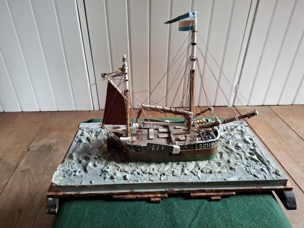 Schip Scheveningse Bom, Hobby en Vrije tijd, Modelbouw | Boten en Schepen, Ophalen, Zo goed als nieuw, 1:32 tot 1:50, Overige merken