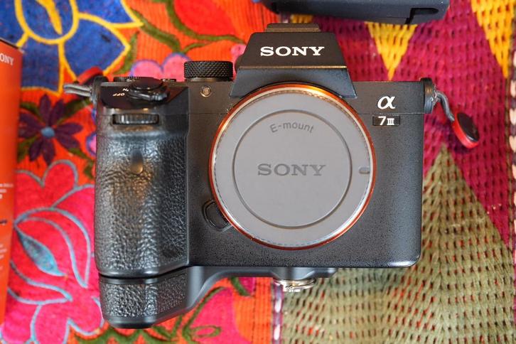 Sony A7III Full-Frame Systeemcamera 34000 clicks, Audio, Tv en Foto, Fotocamera's Digitaal, Gebruikt, Compact, Sony, 8 keer of meer