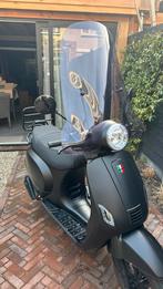 Gts Toscane 2025 - Weinig km + Accessoires, Ophalen, Zo goed als nieuw, Overige typen, Overige merken