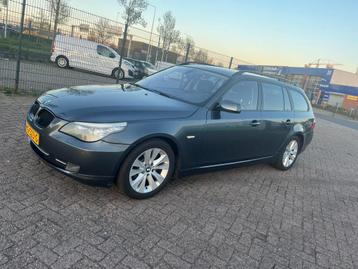BMW 5-serie Touring 530i beschikbaar voor biedingen