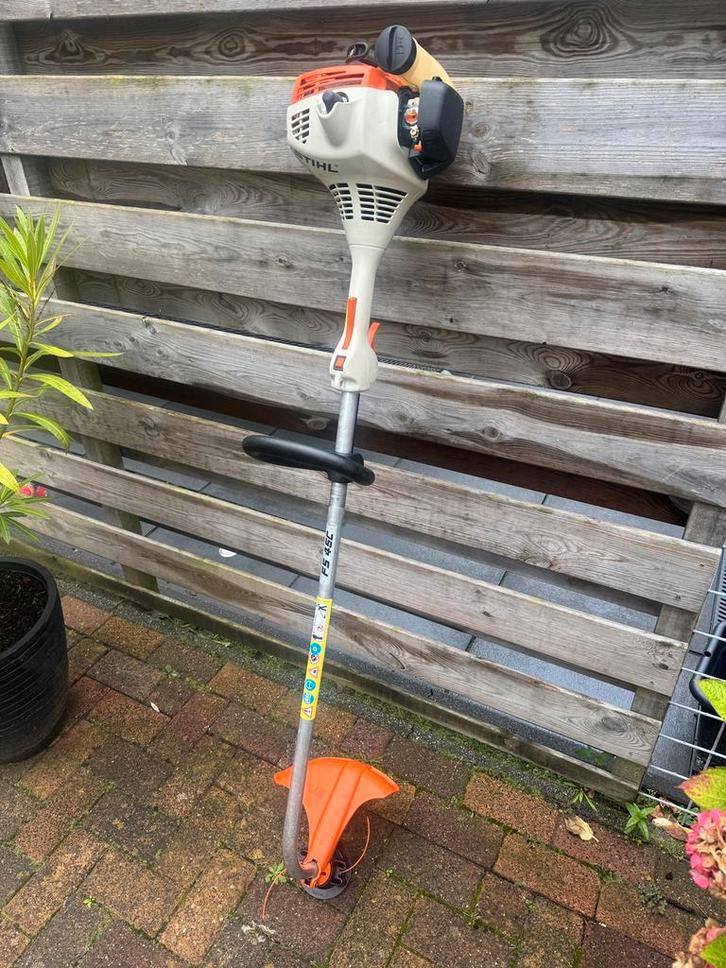 Perfecte Bosmaaier Stihl FS 45 compleet en klaar ., Tuin en Terras, Bosmaaiers, Zo goed als nieuw, Benzine, Ophalen of Verzenden