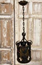 Set oude Franse metalen hanglampen, Franse Lelie. Origineel, Gebruikt, -, -, Ophalen of Verzenden