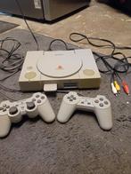 PS1 met 2 controllers, Spelcomputers en Games, Spelcomputers | Sony PlayStation 1, Ophalen, Gebruikt, Met 2 controllers