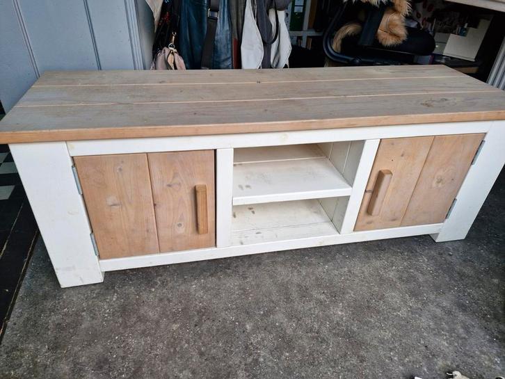 Sfeervol houten dressoir met opbergruimte, Huis en Inrichting, Kasten | Televisiemeubels, Gebruikt, Minder dan 100 cm, 100 tot 150 cm