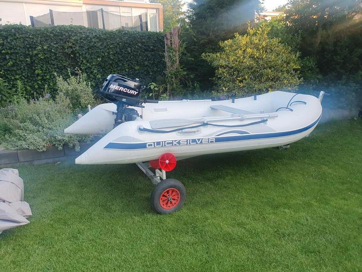 Quicksilver 340  Ruime rubbetboot met airdeck, Watersport en Boten, Bootonderdelen, Gebruikt, Motor en Techniek, Motorboot, Ophalen