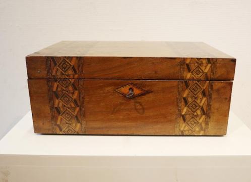 Antieke Engelse schrijfkist, Antiek en Kunst, Antiek | Woonaccessoires, Ophalen of Verzenden