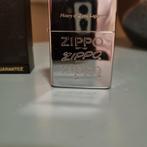 Zippo uit 1990. History of zippo logo. Z.G.A.N, Ophalen of Verzenden, Zo goed als nieuw, Aansteker