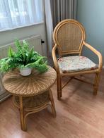 Rotan Stoel & Tafeltje Set, Huis en Inrichting, Ophalen, Gebruikt, Bruin, Riet of Rotan
