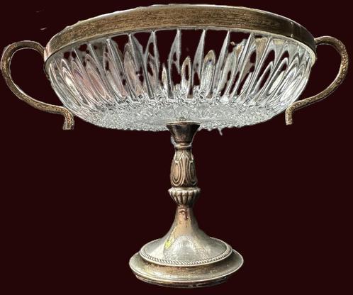 Engels kristallen bonboniere met verzilverde monturen gemerk, Antiek en Kunst, Antiek | Glas en Kristal, Ophalen