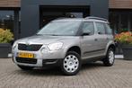 Skoda Yeti 1.2 TSI Comfort (bj 2011), Gebruikt, 4 cilinders, Beige, Origineel Nederlands